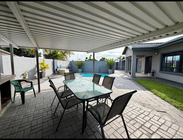 3 BEDROOM SECTIONAL TITLE FOR SALE IN BIRDSWOOD